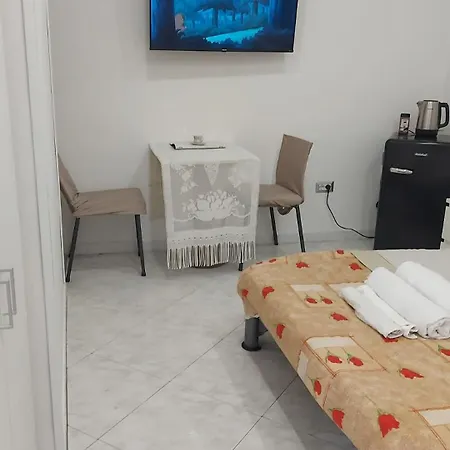 Vitiello Maria's Апартаменти *
